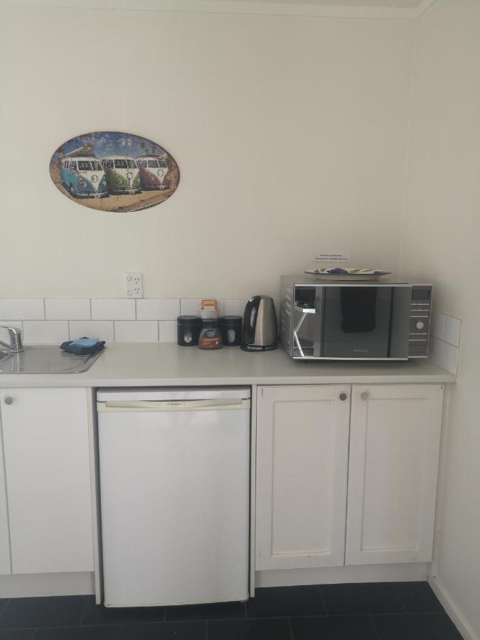 Pool House - One Bedroom Self Contained Unit Motueka Zewnętrze zdjęcie